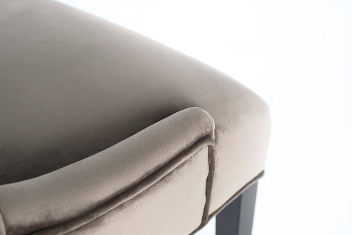 GINER Y COLOMER Lot de 4 chaises en tissu effet velours anthracite